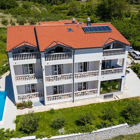 Bed & Breakfast Dosen IV Baška Exteriör bild