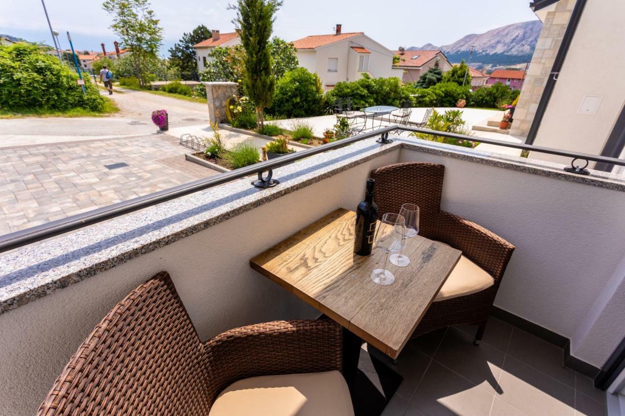 Bed & Breakfast Dosen IV Baška Exteriör bild