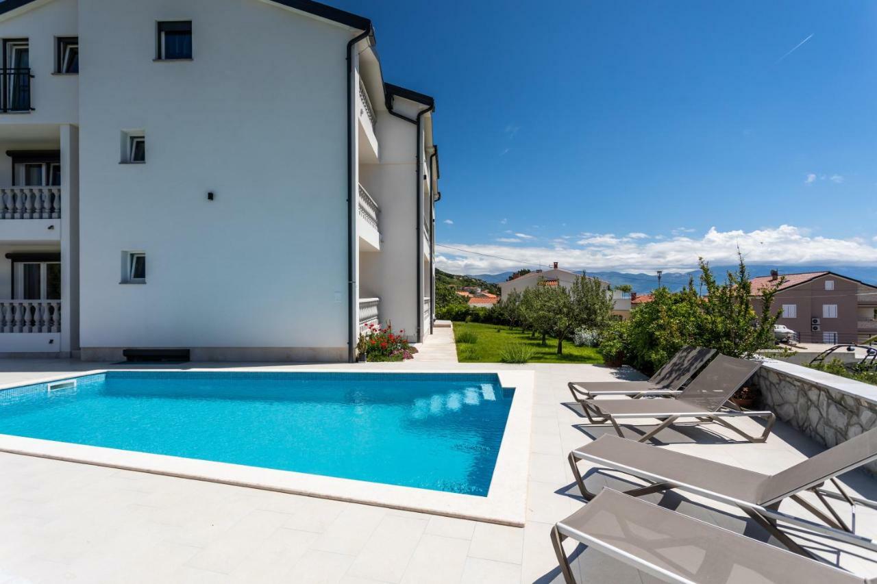 Bed & Breakfast Dosen IV Baška Exteriör bild